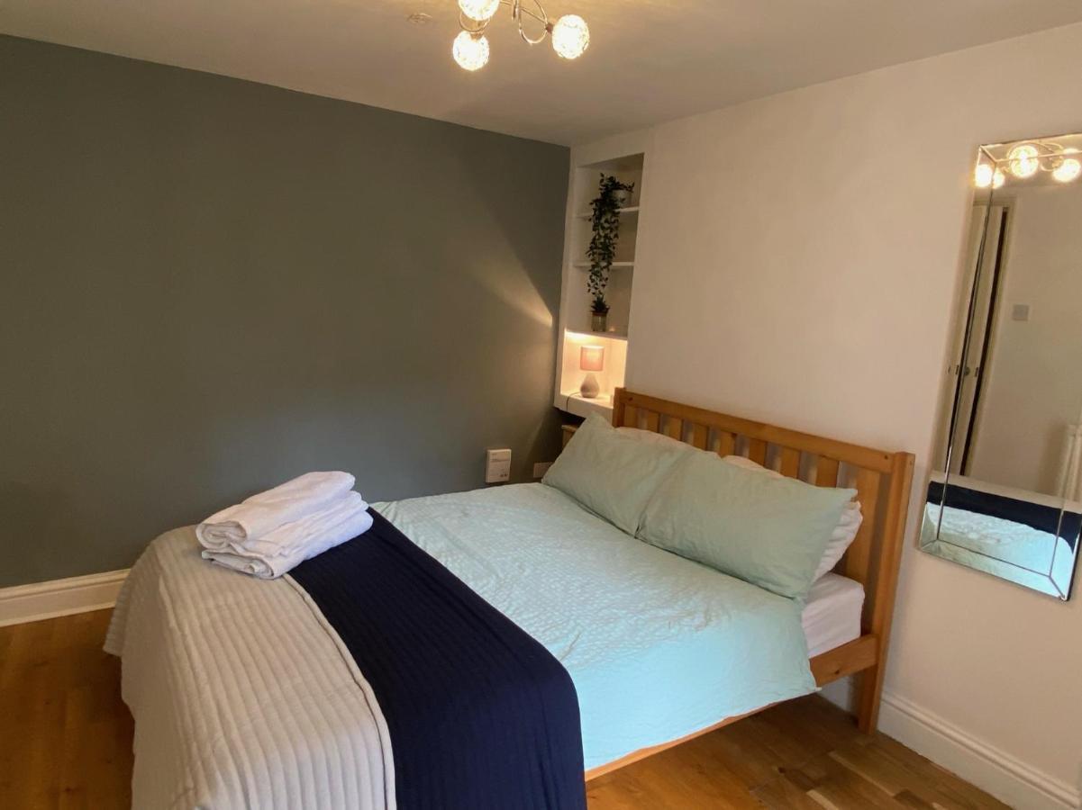 Spacious 2-Bed Flat With Garden, 3 Minutes Walk From Oval Tube Station Лондон Экстерьер фото